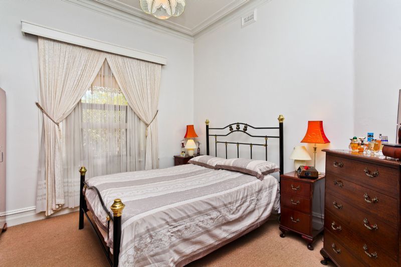 15 Lynch Street, Footscray - Thumbnail 4