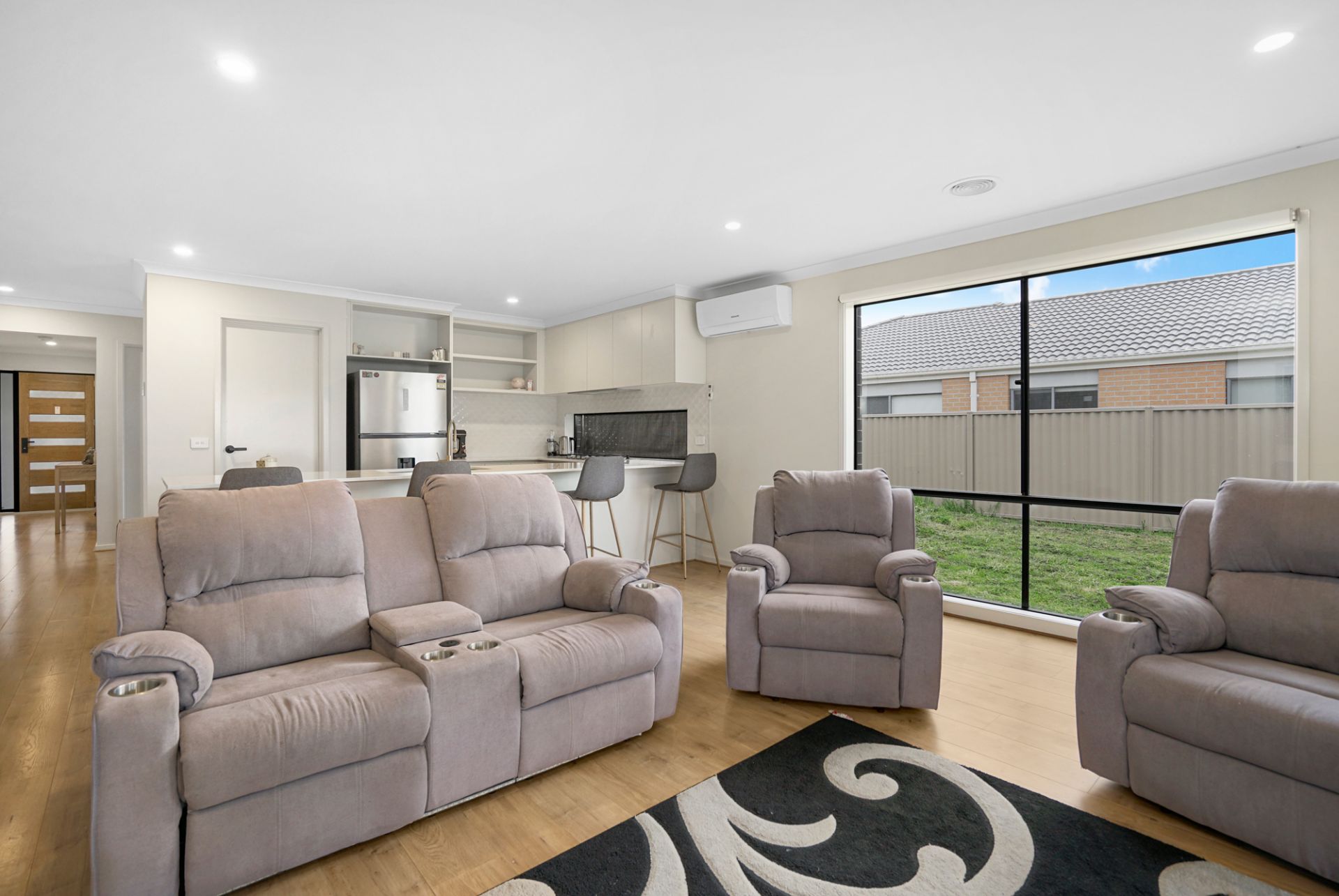 11 Honey Eater Drive, Winter Valley, Winter Valley - Thumbnail 5