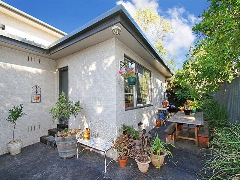 4/135 Raleigh Street, Thornbury