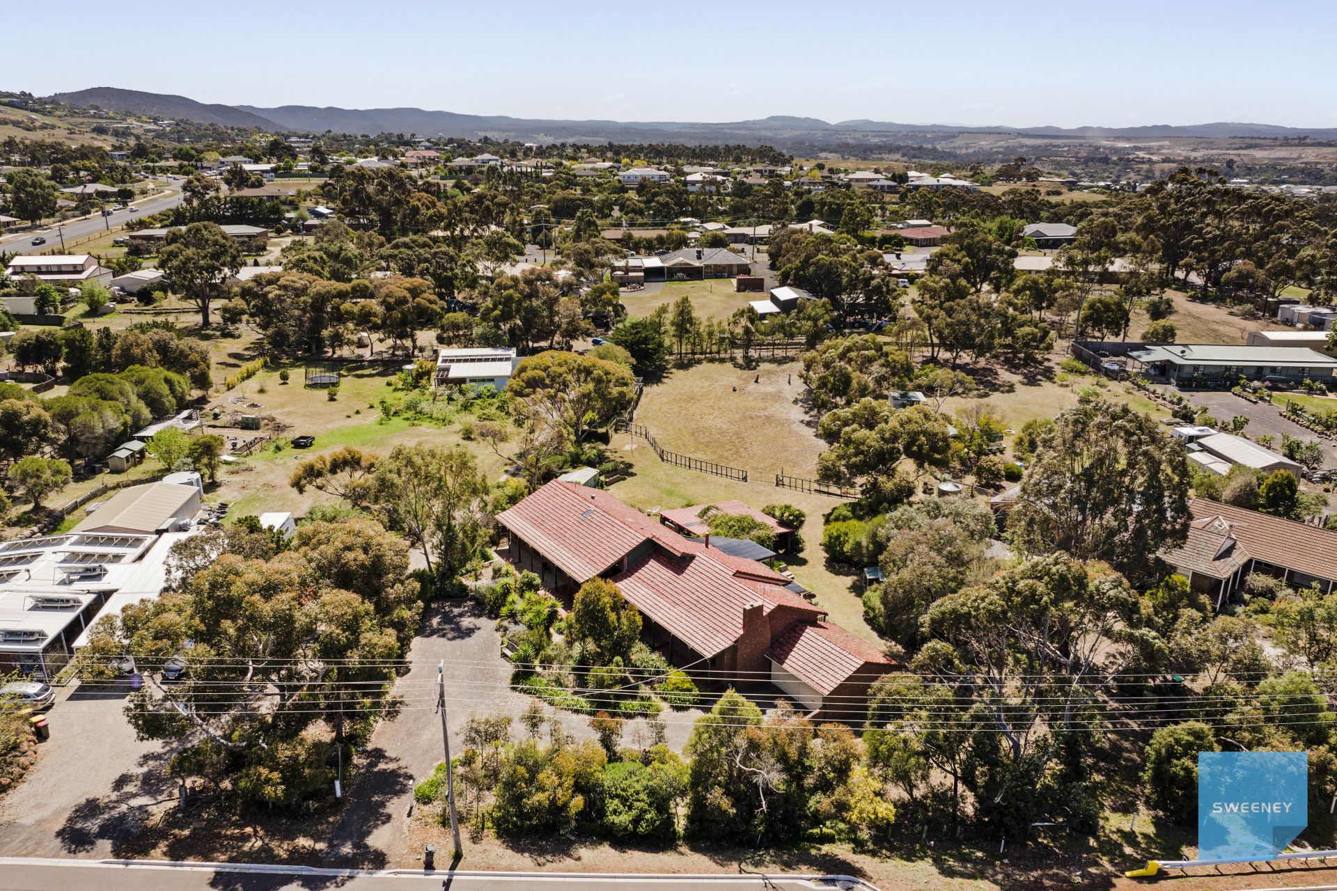 112 Holts Lane, Darley - Thumbnail 4