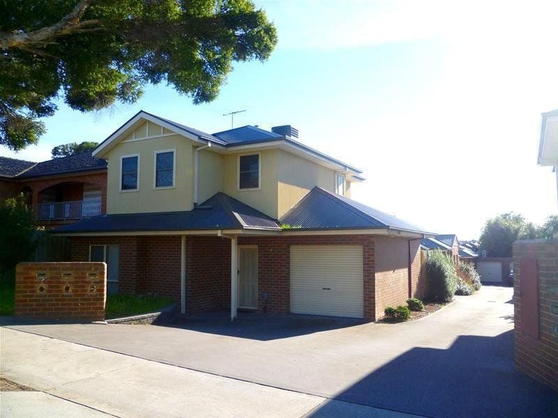1/129-131 Dundas Street, Preston