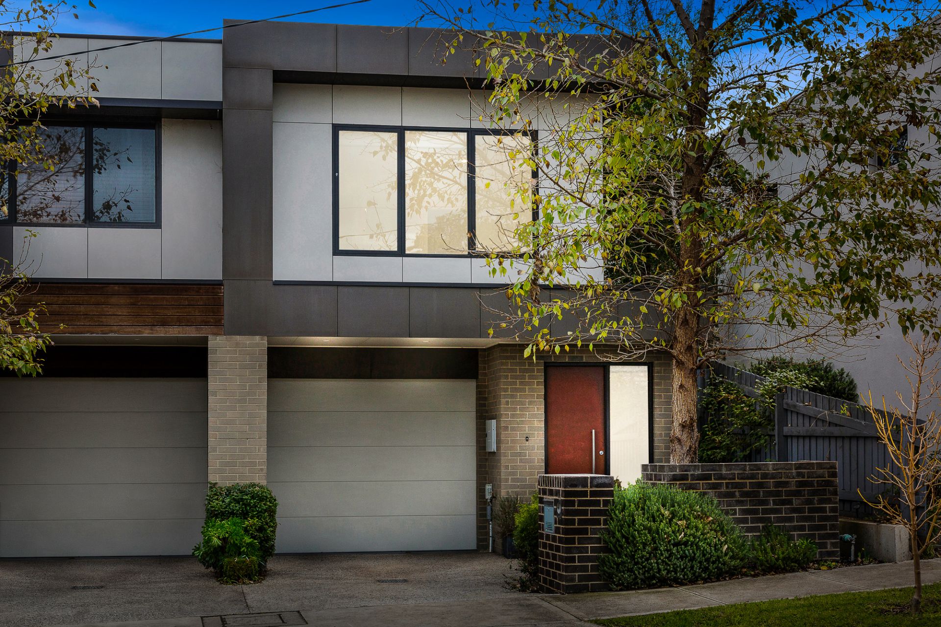 Beautifully Finished Townhouse Ideal For Family Life