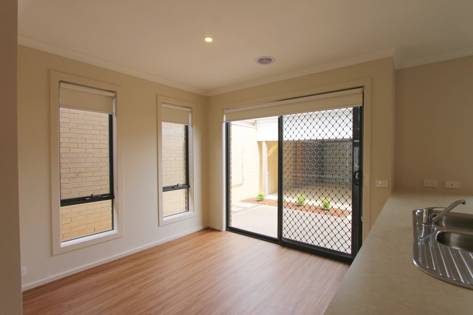 Immaculate Townhouse