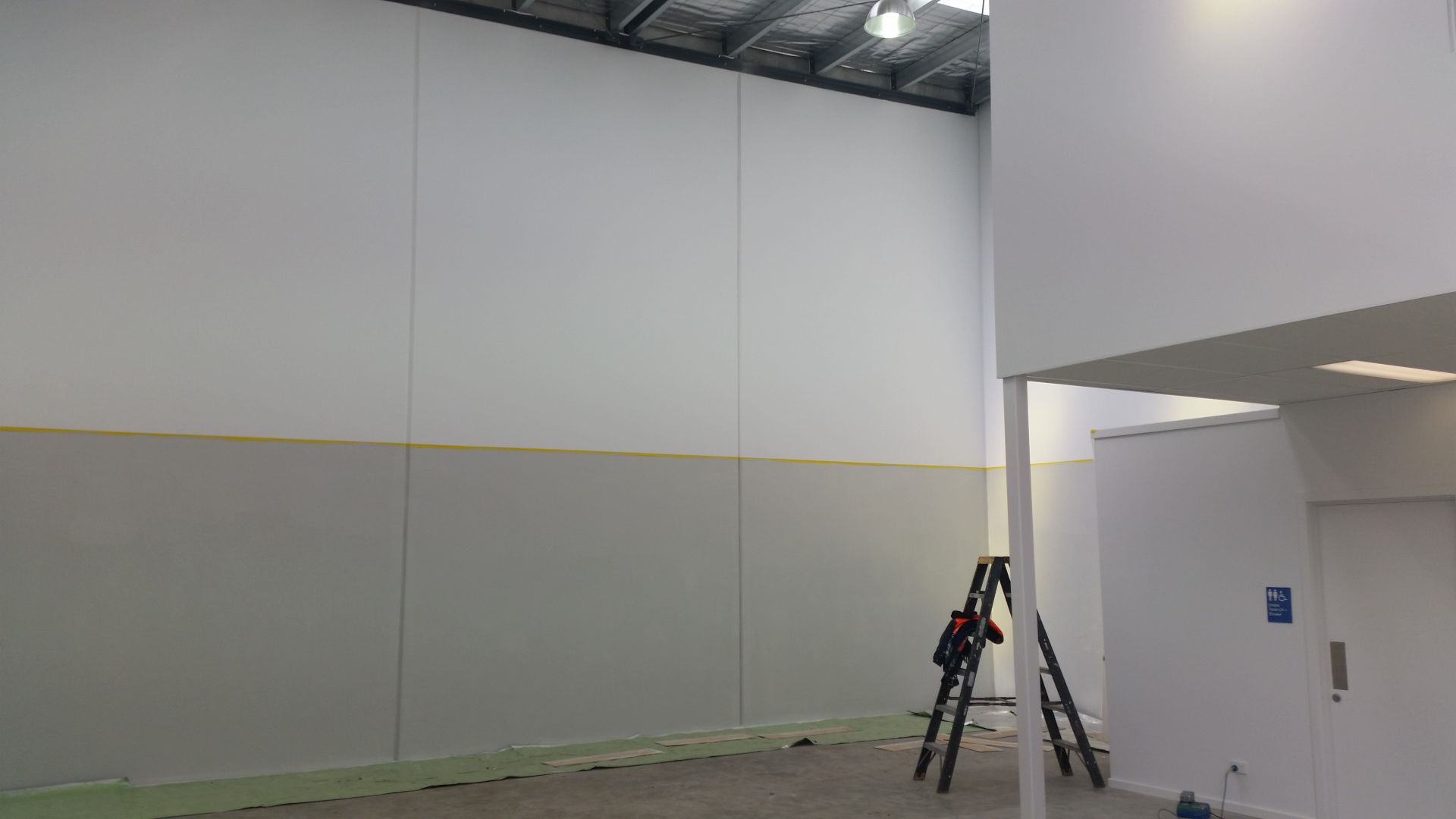 High Quality Industrial Buildings with air conditioned offices
*Exposure to Metropolitan Ring Road
*Warehouses - Thomastown
*Business Park - NOVO
