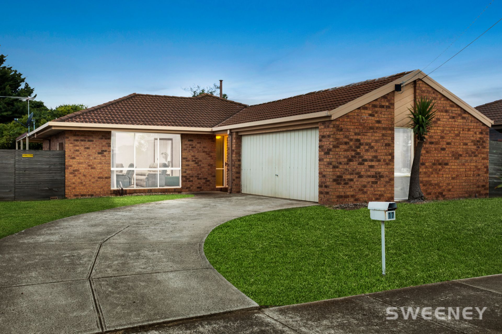 17 Victoria Street, Altona Meadows - Thumbnail 2