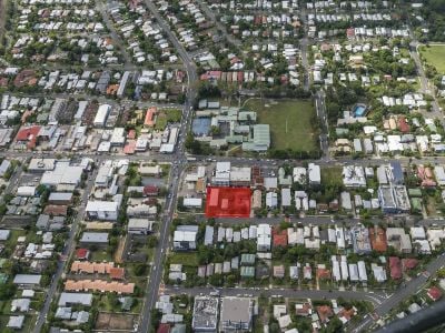 ATTRACTIVE DEVELOPMENT APPROVAL FOR 52 APARTMENTS OVER 4 LEVELS!