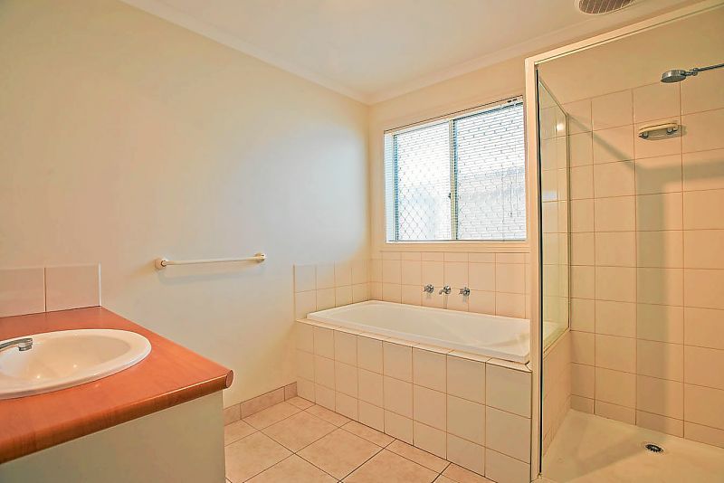2/5 Russell Street, Bacchus Marsh - Thumbnail 7