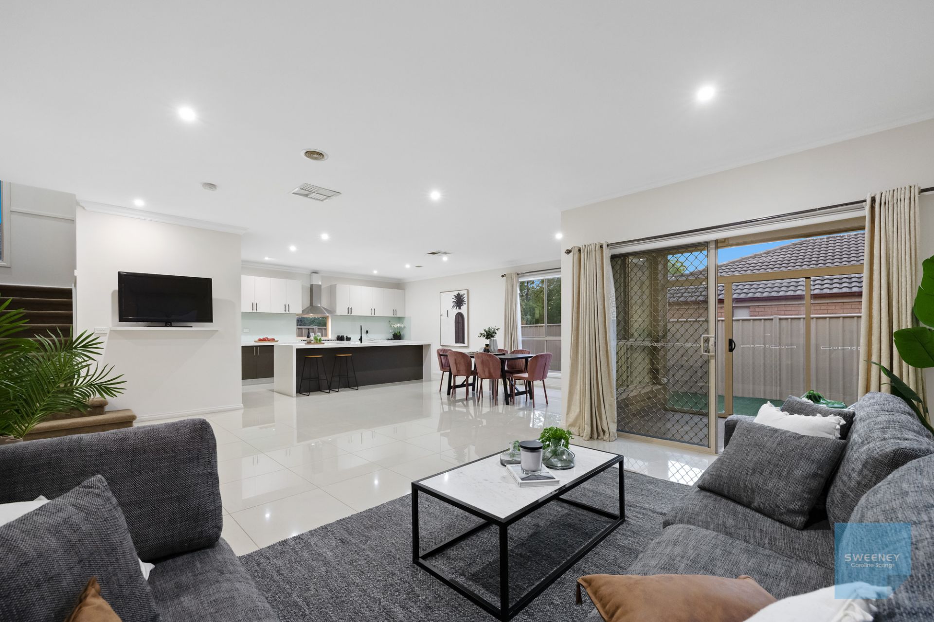 30 Lawson Way, Caroline Springs - Thumbnail 4