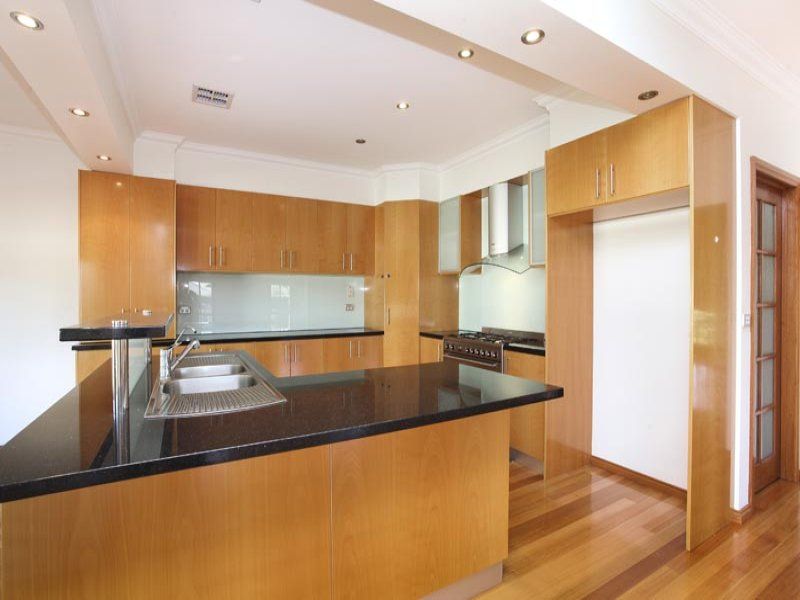 14 Highbury Close, Caroline Springs - Thumbnail 3