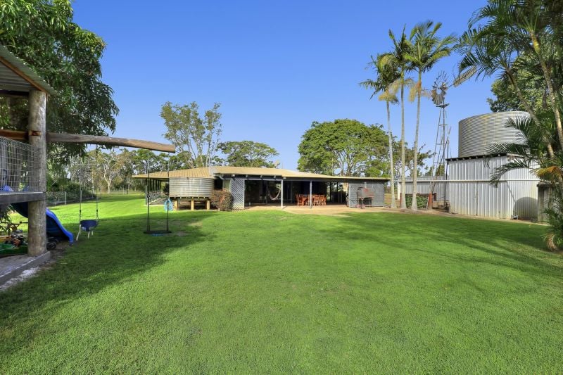 402 Quinns Road, MOORLAND Four Walls Realty