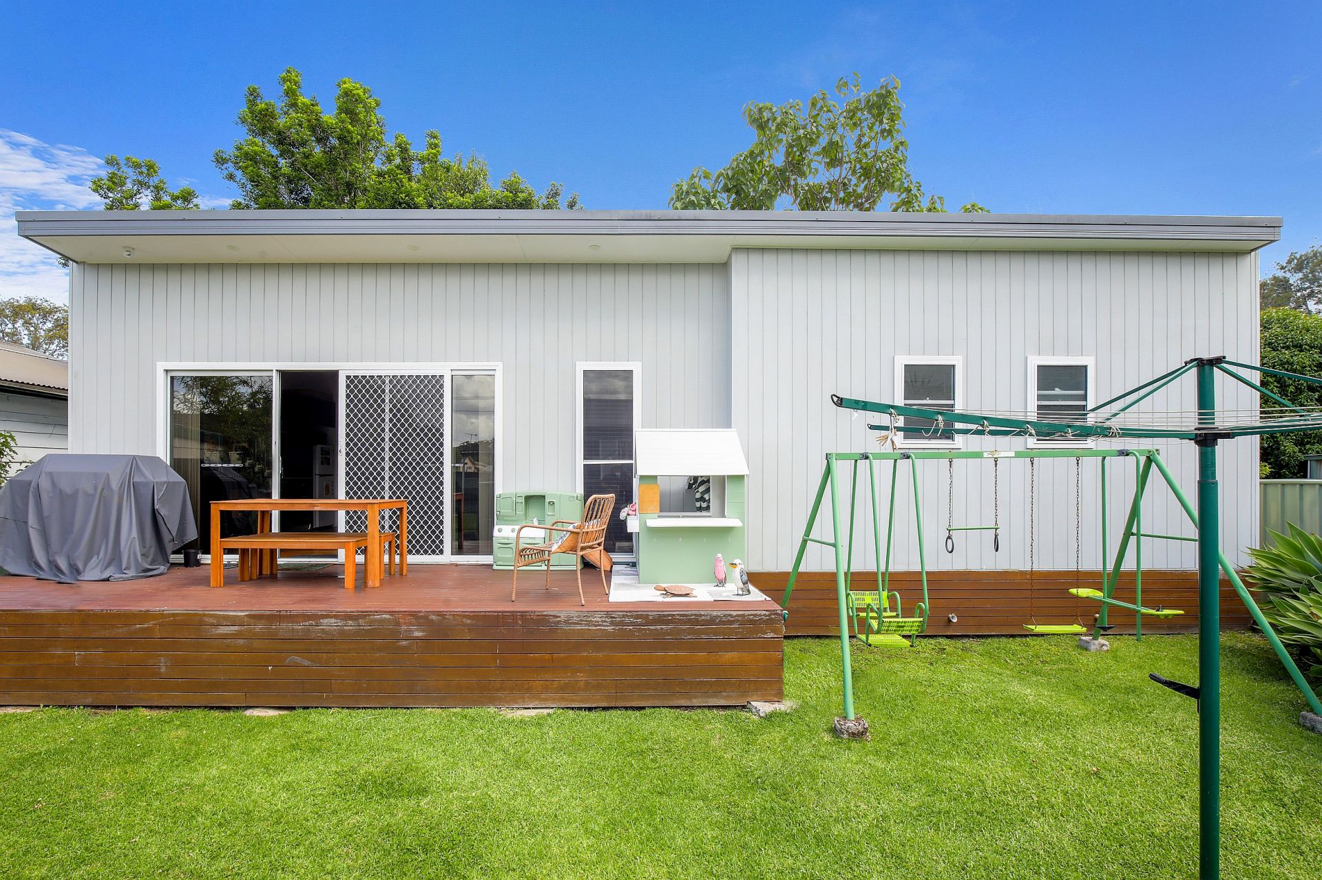 Real Estate For Sale 64 Kingsford Smith Drive Berkeley Vale , NSW