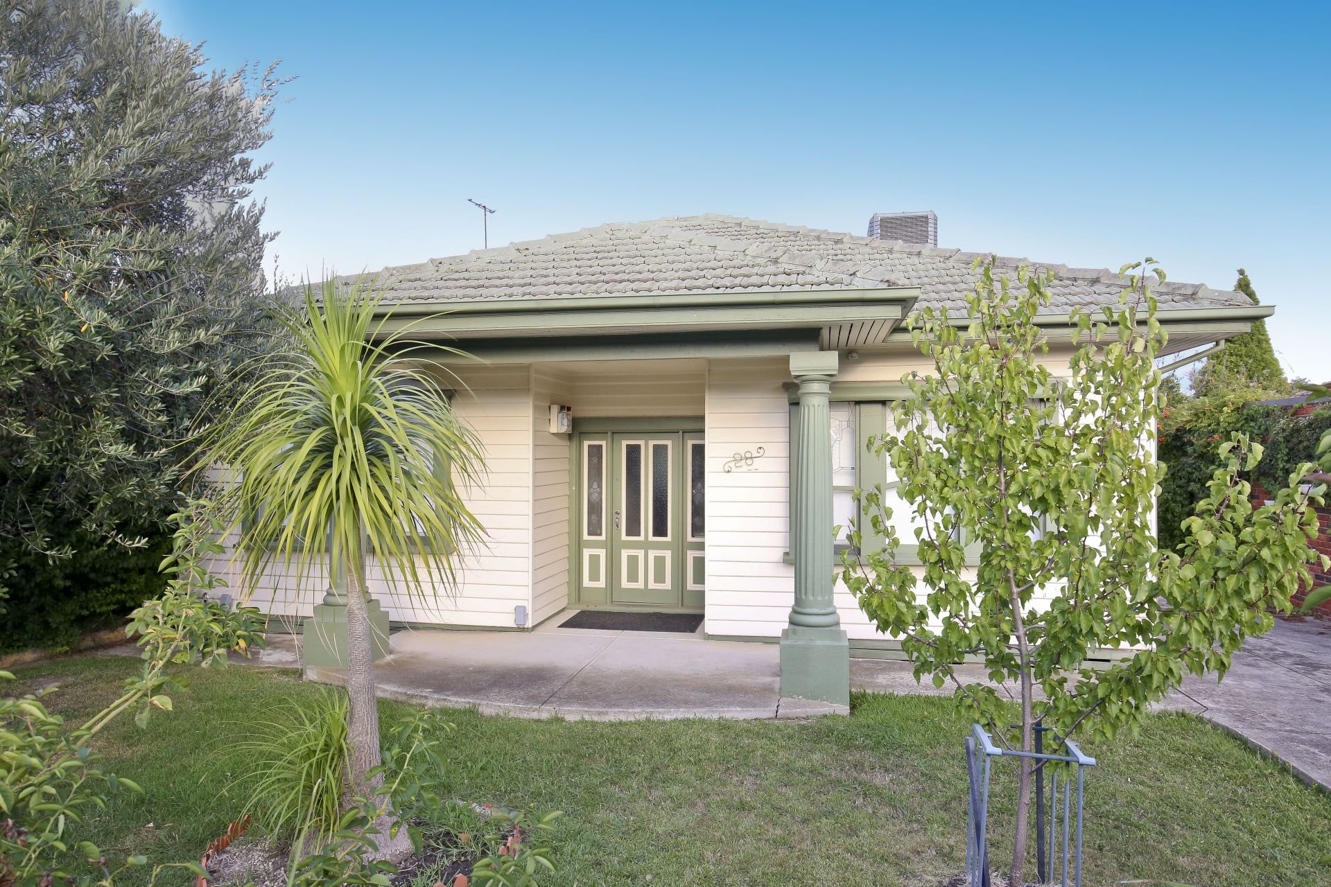 Real Estate For Sale 28 Street Preston , VIC