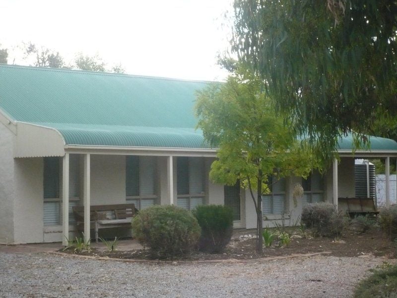 Real Estate For Sale 8 East Street Port Willunga , SA