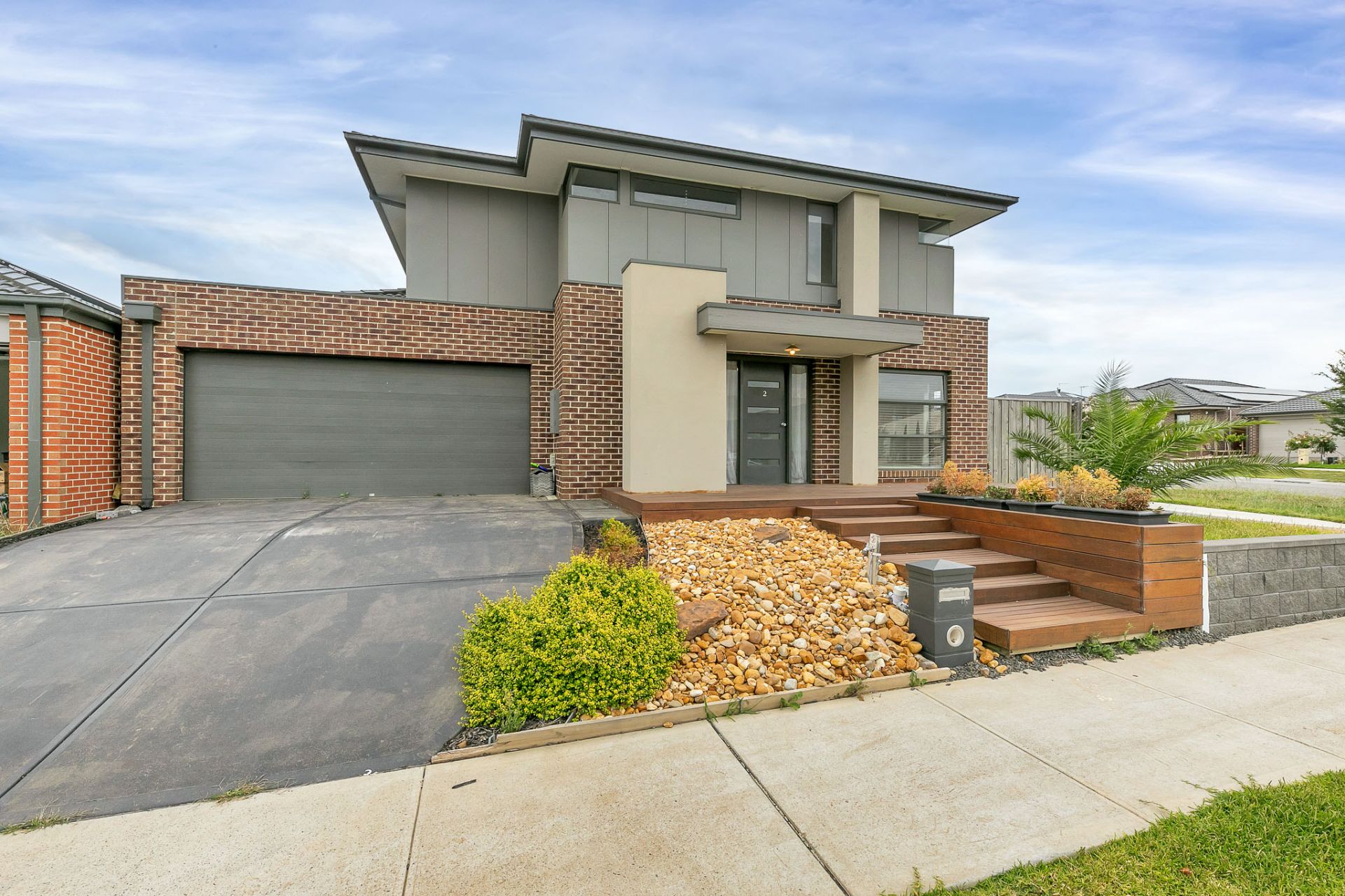 2 Carisbrooke Way, Clyde North OBrien Real Estate