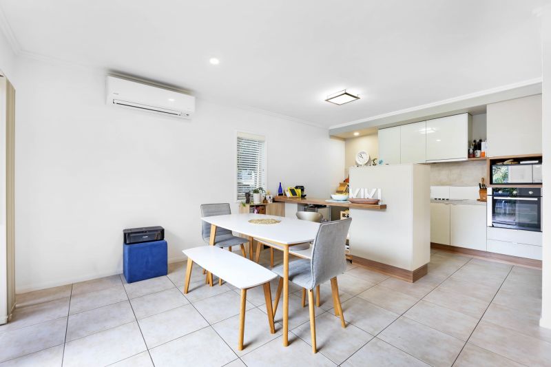 Real Estate For Sale 3/45 Robert Street Labrador , QLD