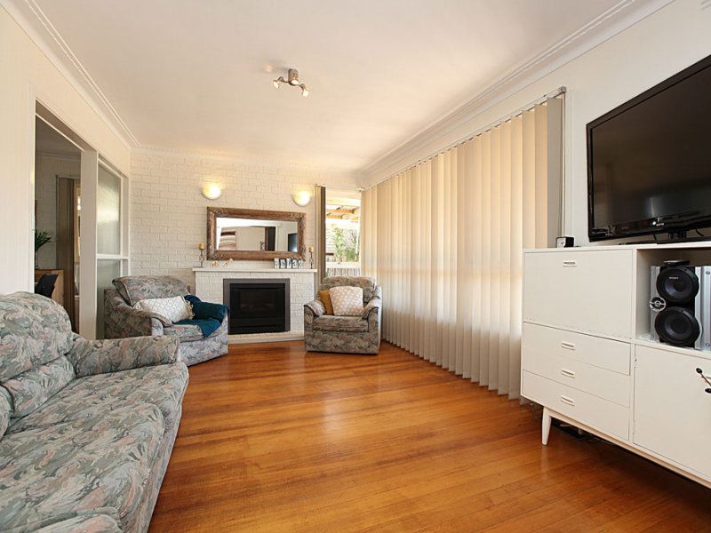 11 Charles Road, Altona - Thumbnail 6