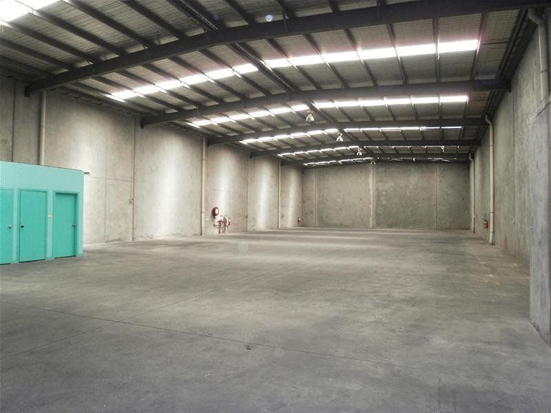 VERSATILE FACTORY/WAREHOUSE!