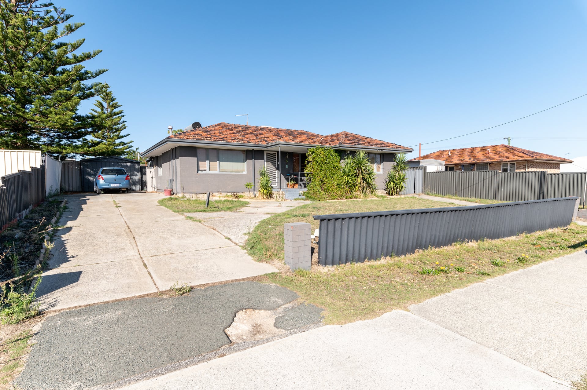 74 Allinson Drive GIRRAWHEEN WA, Girrawheen - Thumbnail 2