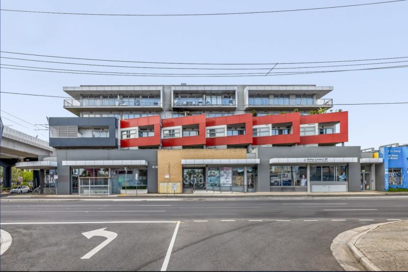 215/356 Bell Street, Preston