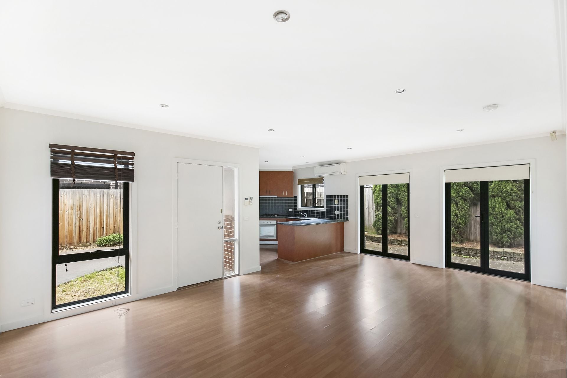 Modern Two Bedroom !!!