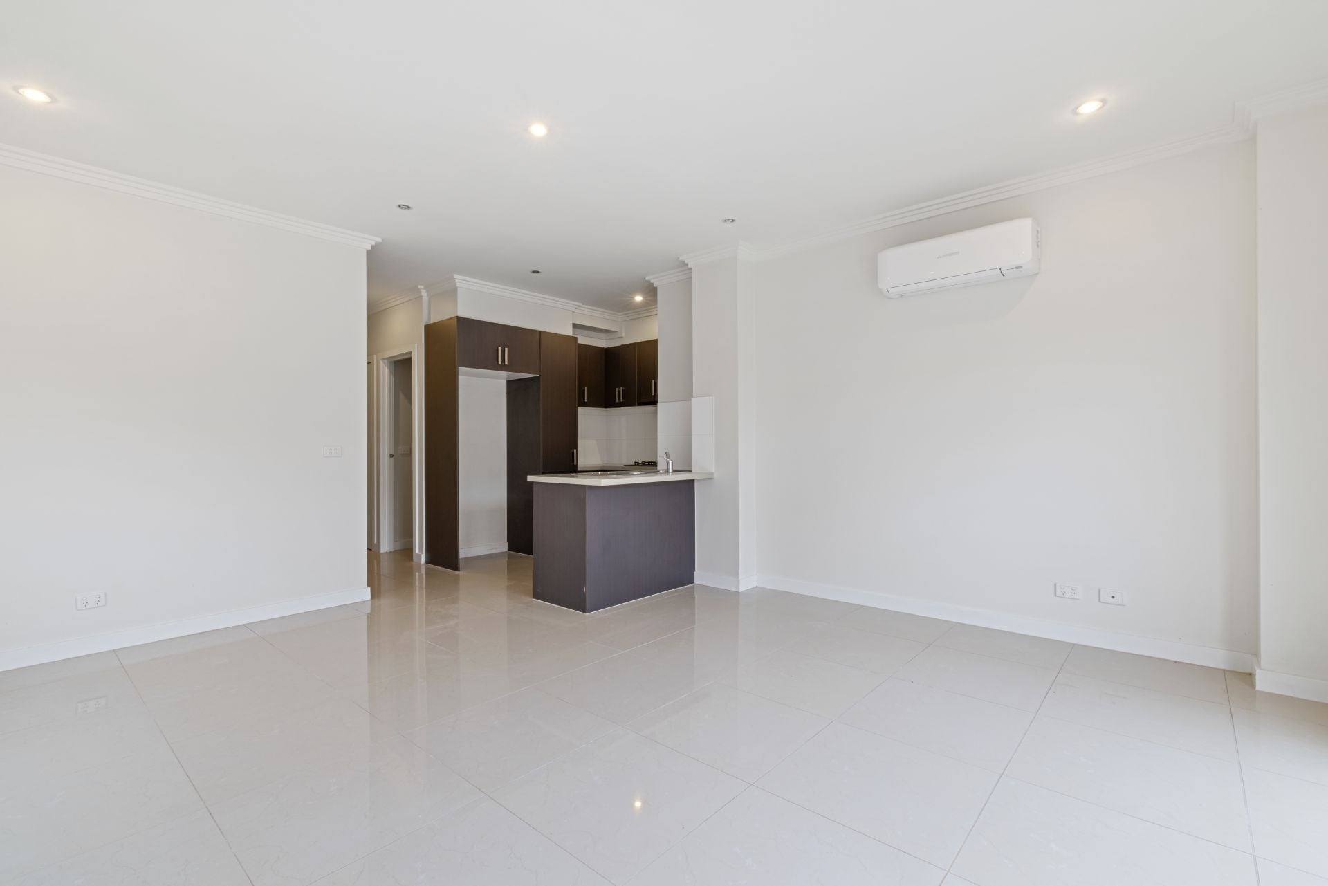 AFFORDABLY PRICED, WELL PRESENTED AND EXCELLENT POSITION