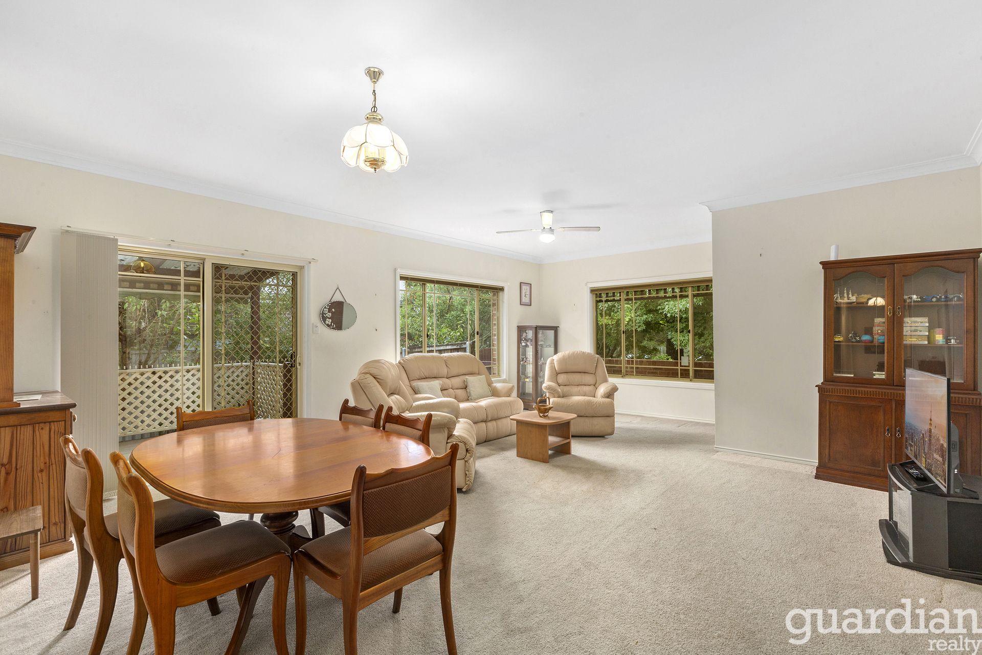 1/12 Martin Place Dural NSW, Dural - Thumbnail 4