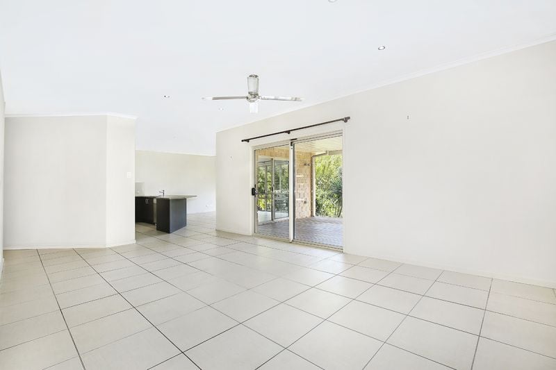 2 Sugar View Lane Rosemount QLD, Rosemount - Thumbnail 7