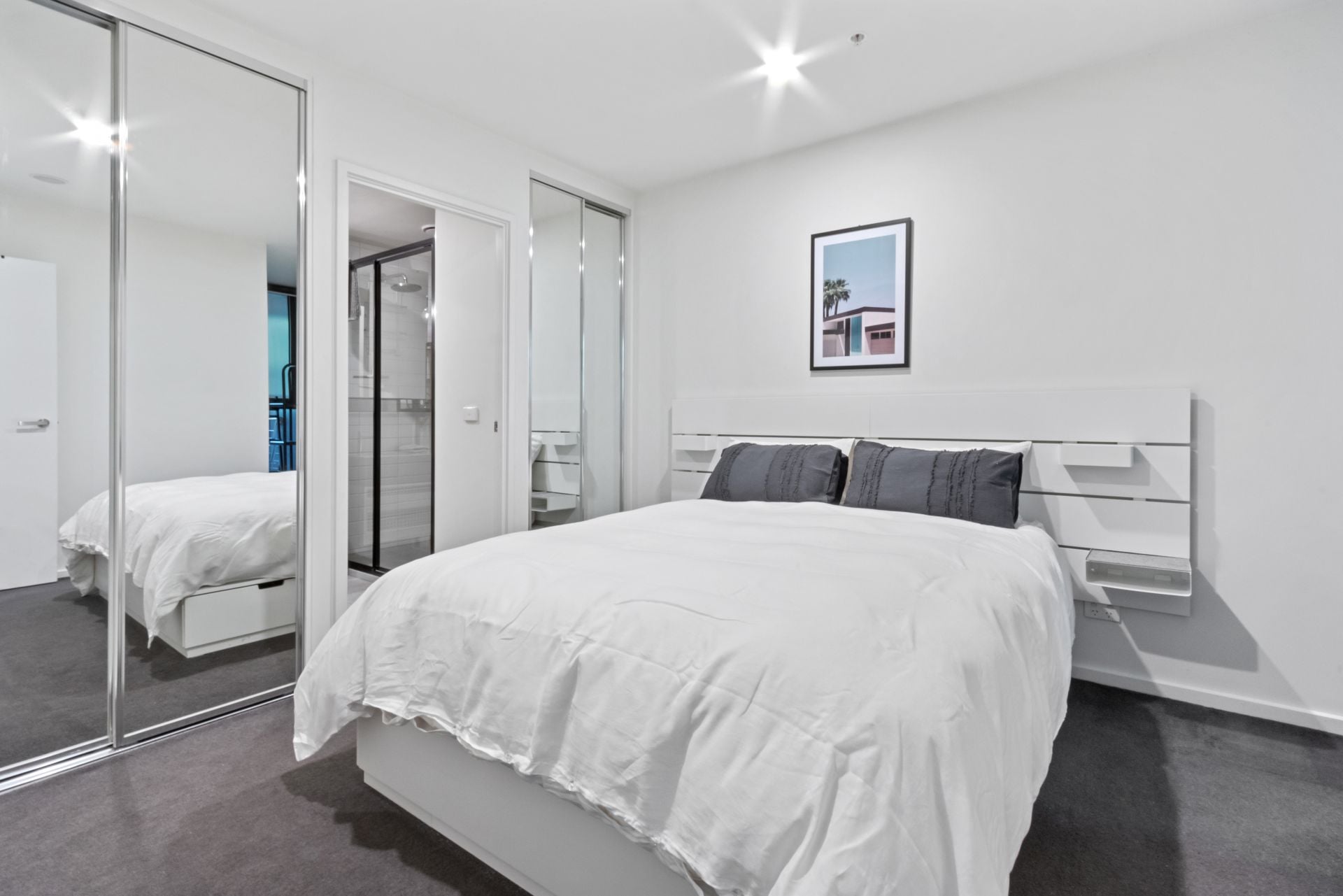 Ideal Apartment - Fully Furnished