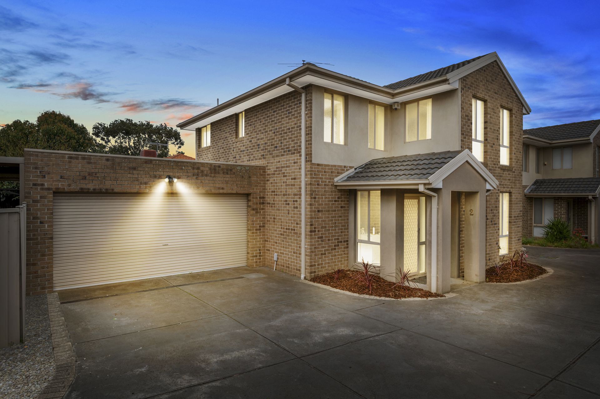 Impressive Spaces For Enticing Living