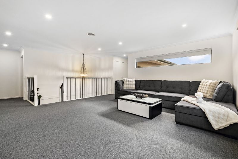 35 Elysee Avenue, South Morang