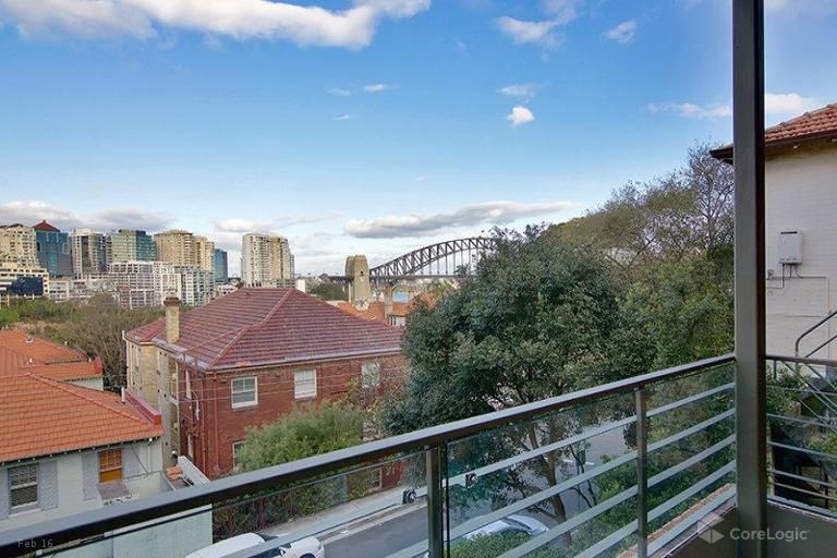 Real Estate For Lease 2/32 Waiwera Street McMahons Point , NSW