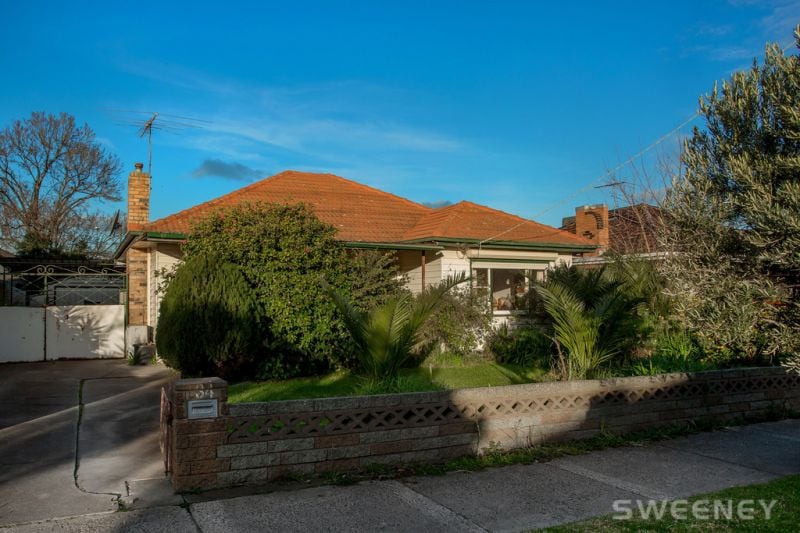 34 Huxtable Avenue, Altona North - Thumbnail 2