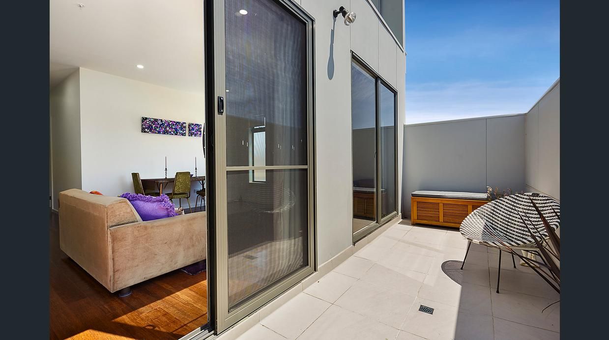 Sleek and Stylish in Central Preston