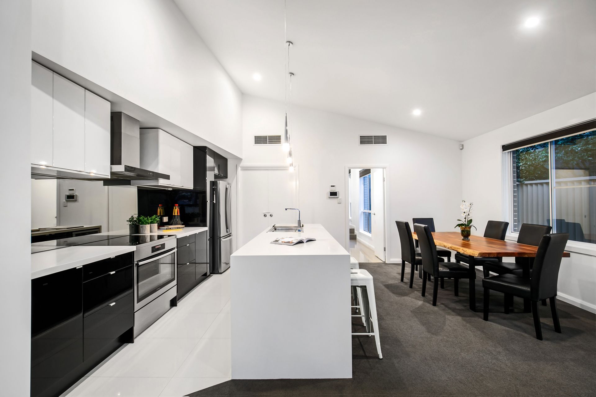 158A Kareena Road, Miranda, Caringbah - Thumbnail 7