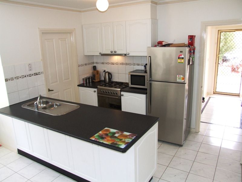 19 Sunline Court, Ballan - Thumbnail 3
