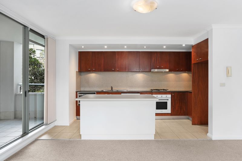 6/4 Young Street, Paddington, Paddington - Thumbnail 3
