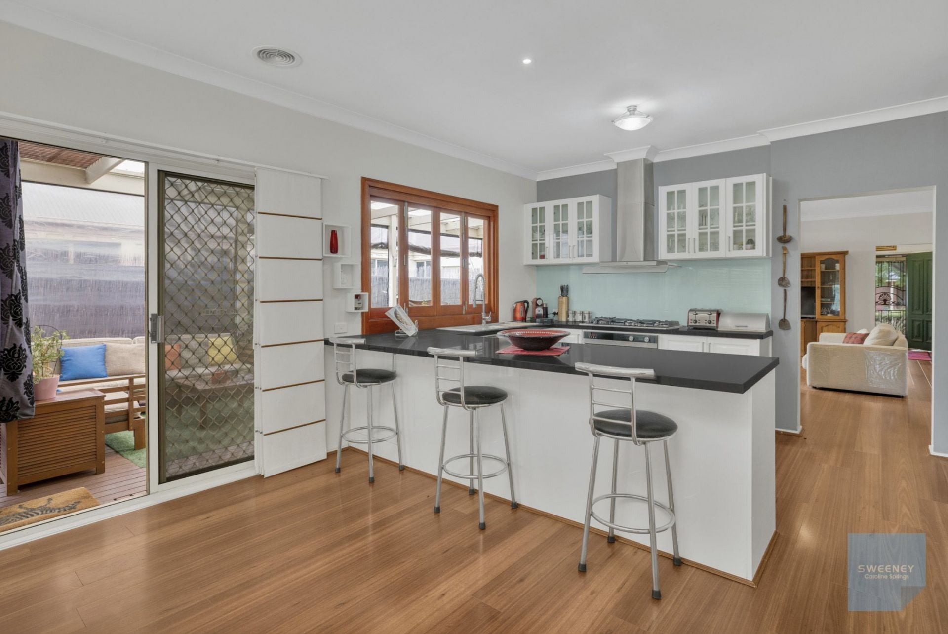 72 Chisholm Drive, Caroline Springs - Thumbnail 4