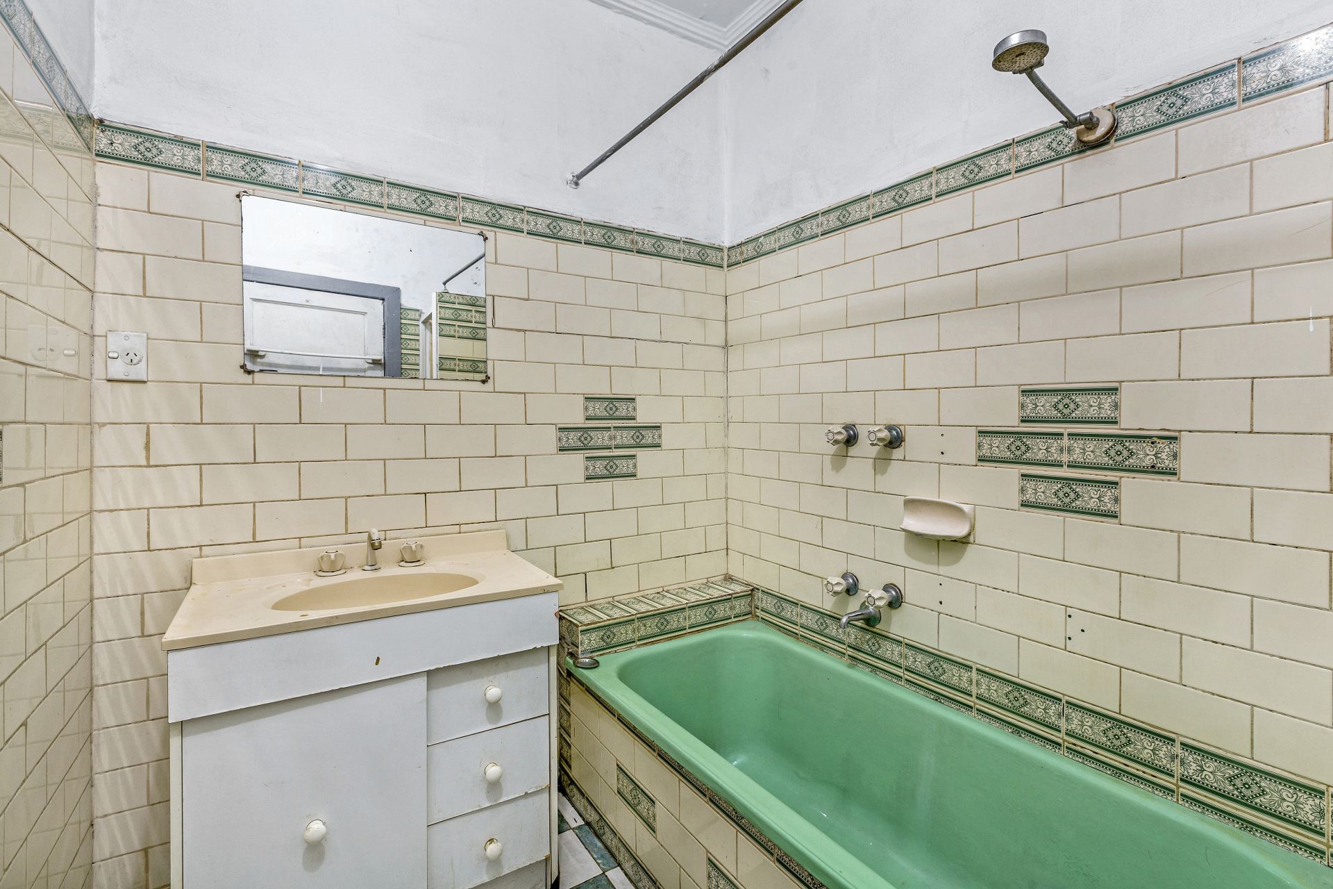 9 Sredna Street, West Footscray - Thumbnail 7
