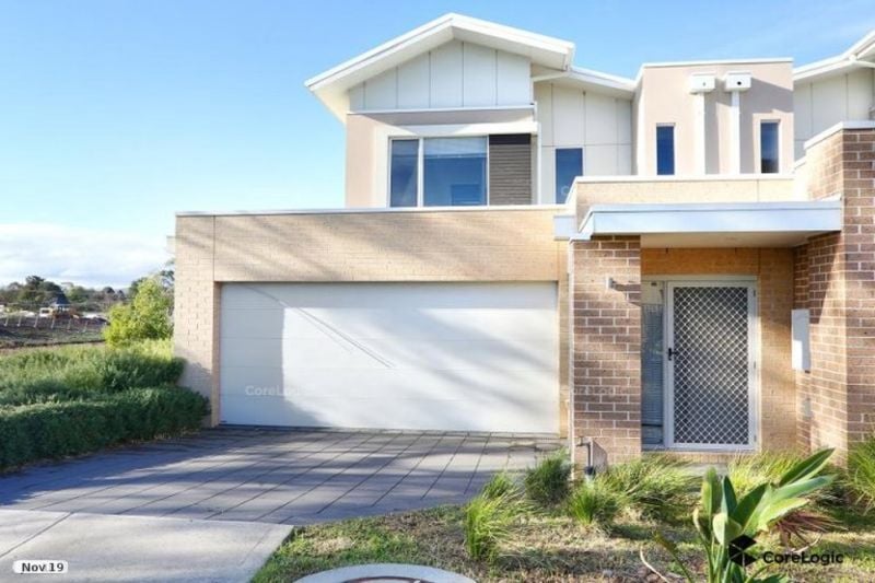 1 Eaglehawk Drive Mernda, Mernda - Thumbnail 3