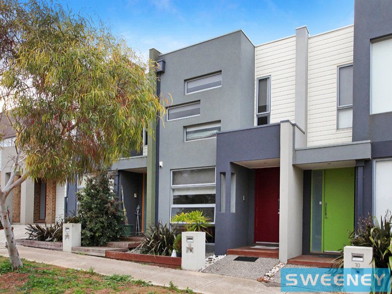 12 Jolimont Street, Caroline Springs - Thumbnail 2