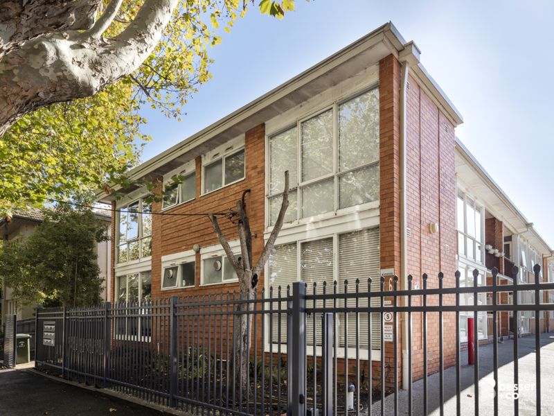 14/6 Redan Street, St Kilda - Thumbnail 2
