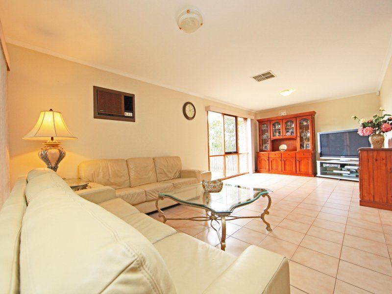 14 Telopea Crescent MILL PARK, 14 Telopea Crescent Mill Park - Thumbnail 7