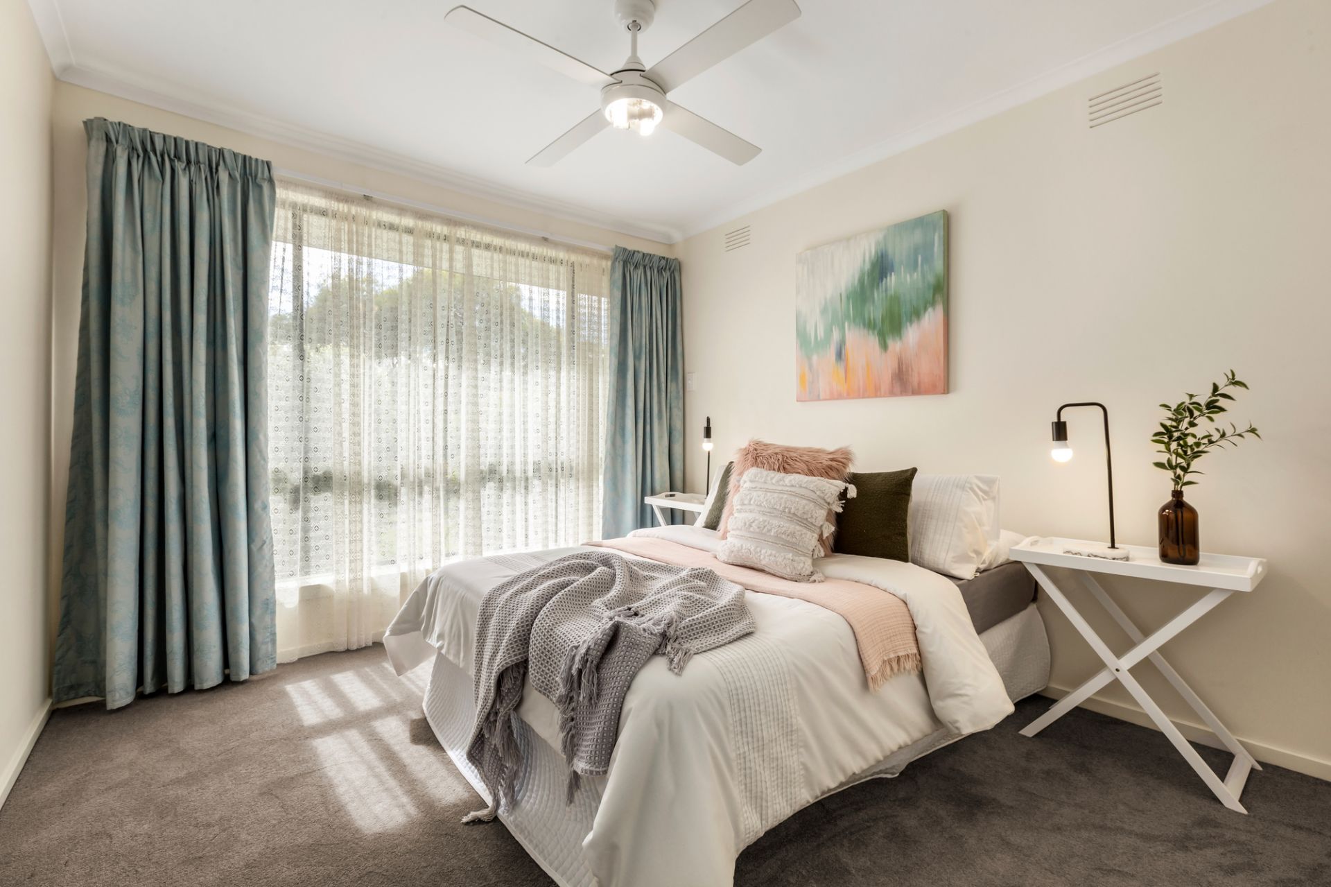 Spacious family living close to schools, shops and RMIT