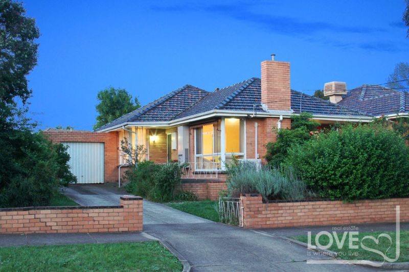 72 Hickford Street, Reservoir
