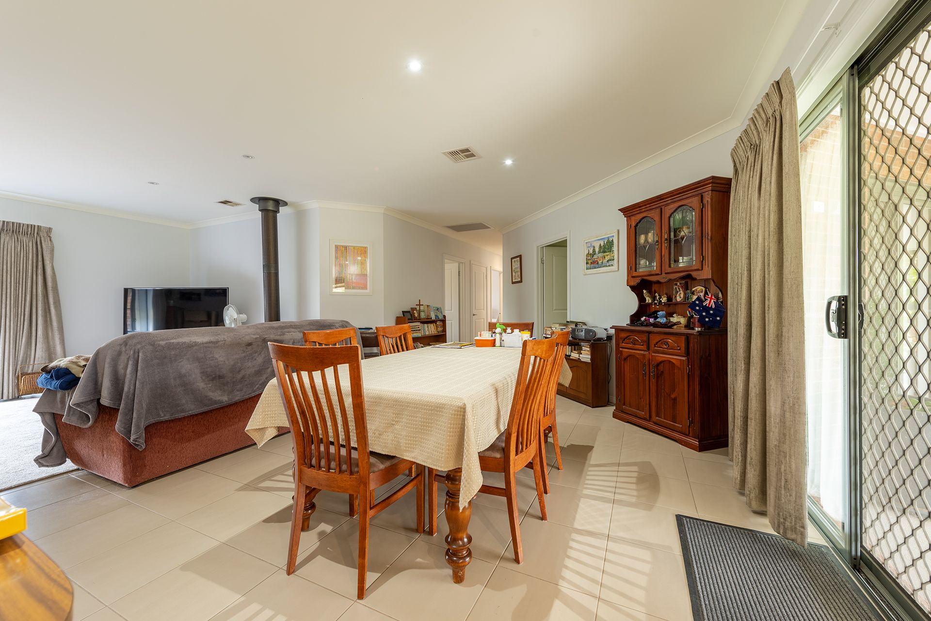 196 Grahams Bridge Road, Haven Wes Davidson Real Estate