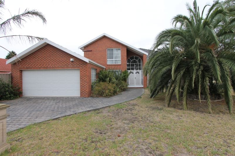 23 Carbon Crescent, Mill Park