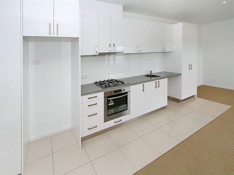 7/99 Barton Street, Reservoir