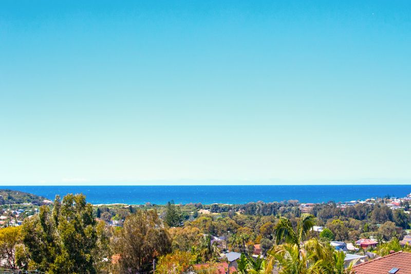 Stunning family beach house with panoramic views