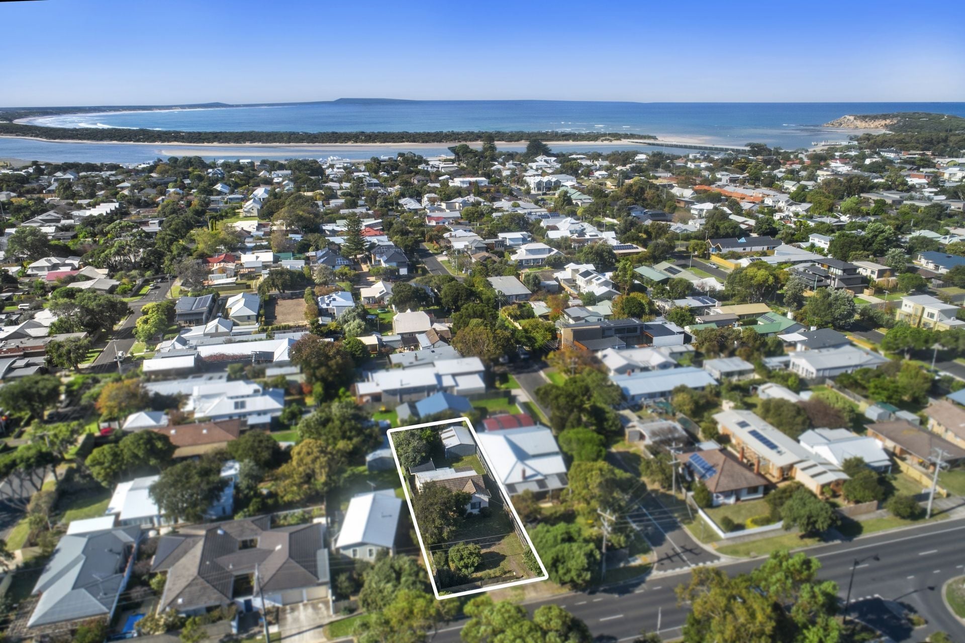 74 Golf Links Road Barwon Heads VIC, Barwon Heads - Thumbnail 2