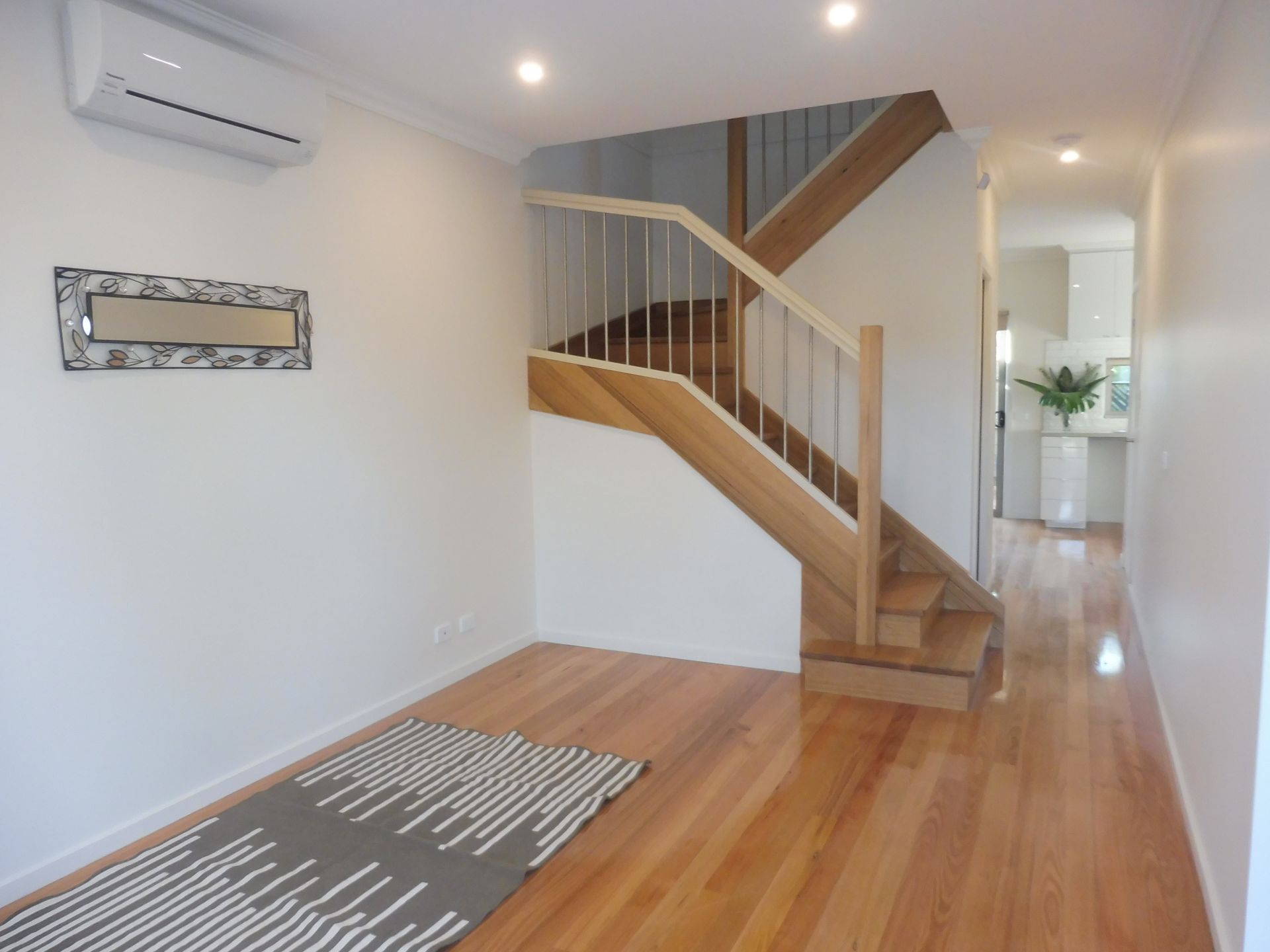 STUNNING TOWNHOUSE IN A QUIET LOCATION